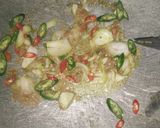 Foto langkah ke 4 dari resep Tumis Kangkung Terasi.