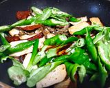 糯米椒小魚豆乾的食譜步驟3照片
