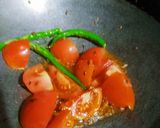 A picture of step 3 of Potato fried vegetable.