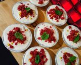 A picture of step 18 of Creamy red velvet cupcakes (without oven).