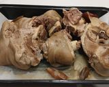 Foto del paso 4 de la receta: Codillo de Cerdo en Doble Cocción