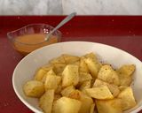 A picture of step 7 of Patatas Bravas with Homemade Sauce.