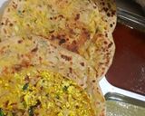 A picture of step 8 of Paneer Paratha.