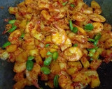 Foto langkah ke 5 dari resep Balado kentang Udang+Pete.