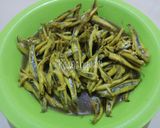 Foto langkah ke 4 dari resep Tumis Teri Masak Lalap Timun.