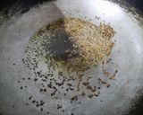 A picture of step 2 of PattaGobi ki sabji.