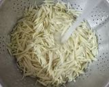 Foto langkah ke 2 dari resep Oseng Umbut Jua Bawang Pruruk.