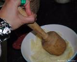 Mashed potato grilled sandwich with cheddar cheese recipe step 2 photo