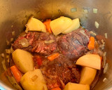 Foto del paso 6 de la receta: Carrilladas con puré,plato único!