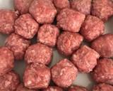 Foto del paso 1 de la receta: Albóndigas con salsa y Arroz blanco