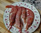 Foto del paso 1 de la receta Guiso de papas con calamares, rape y gambas