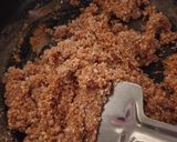 गुड़ और मूंगफली की बर्फी(Gud aur moongfali ki barfi recipe in Hindi) रेसिपी चरण 4 फोटो