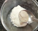 A picture of step 3 of Strawberry Srikhand.