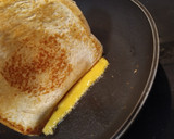 Foto del paso 3 de la receta: Sándwich mixto con costra de cheddar