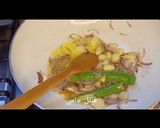 صورة لخطوة 1 من وصفة كبده الفراخ بطريقه جديده ومختلفه 🤤🤤