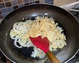 Foto del paso 8 de la receta: Pollo con salsa de hongos