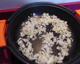 Foto del paso 1 de la receta: Repollo con pavo cocido al brandy(Col)
