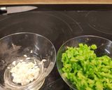 A picture of step 3 of Seafood Paella.