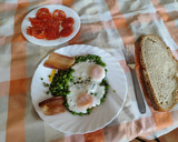 Foto del paso 2 de la receta: Huevos especial con guisantes