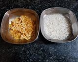 A picture of step 1 of Ladiesfinger moor kulambhu Okra Yoghurt curry.
