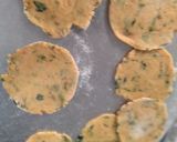 A picture of step 6 of Crispy Layered Methi Puri.
