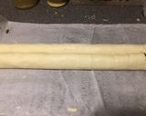 A picture of step 2 of Cheesy pesto puffs.