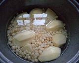 A picture of step 1 of Mashed mukimo ya minji.