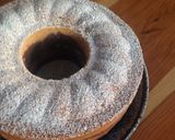 A picture of step 9 of Marmorkuchen (German Marble Cake).