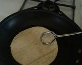 A picture of step 1 of Enfrijoladas.
