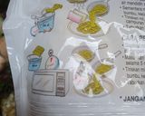 A picture of step 1 of Indomie "Birthday Cake".