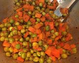 A picture of step 8 of Carrot Peas curry.