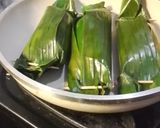 Foto langkah ke 6 dari resep Nasi Bakar Tongkol Kulit Buah Naga.