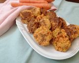 Foto del passaggio 3 della ricetta Frittelle di carote al forno