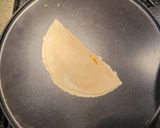 Foto del paso 5 de la receta: Quesadillas de Flor De Calabaza