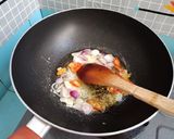 Foto langkah ke 2 dari resep Tumis Tempe Saus Tiram Pedas.