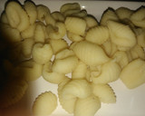 Foto del paso 3 de la receta: Ñoquis express de sémola en cinco minutos⌚🍝