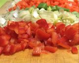 Foto del paso 1 de la receta: Arroz con vegetales y gambas