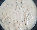 A picture of step 3 of Mushroom marsala pork chops.