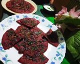 A picture of step 2 of Beetroot Chilla.
