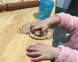 Foto del paso 3 de la receta: Galletitas hechas por niños
