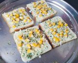 A picture of step 4 of Cheesy Minty Garlic Bread.