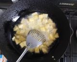 Foto del paso 4 de la receta: Milanesas con papas