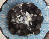 Foto langkah ke 6 dari resep Chocolate Cheesecake 🍫🧀.