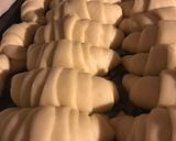 Foto del paso 7 de la receta: Medialunas 🥐🍯🧉
