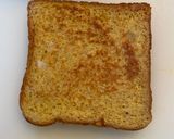 รูปขั้นตอนการทำที่ 2 ของ Banana honey toast เมนูง่ายๆ จากเซเว่น 7-11