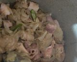A picture of step 2 of Kaleji pepsa curry.