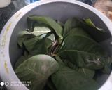 A picture of step 1 of Suran jimikand Yam Curry.