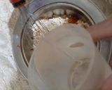A picture of step 4 of Bata vada.