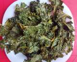 Foto del paso 8 de la receta: Chips de kale sabrosos, saludables y fáciles de preparar