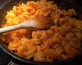 Une image de l'étape 10 de Pasta al pomodoro 🇮🇹 pâtes à la sauce tomate fraîche.